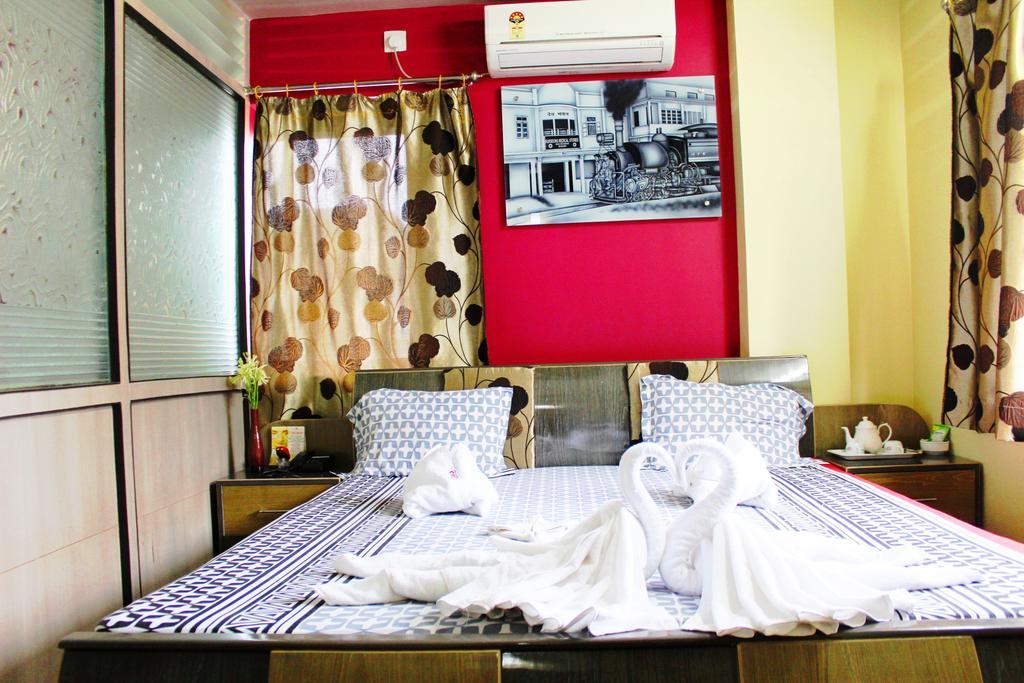 Hotel Debjyoti Siliguri Εξωτερικό φωτογραφία