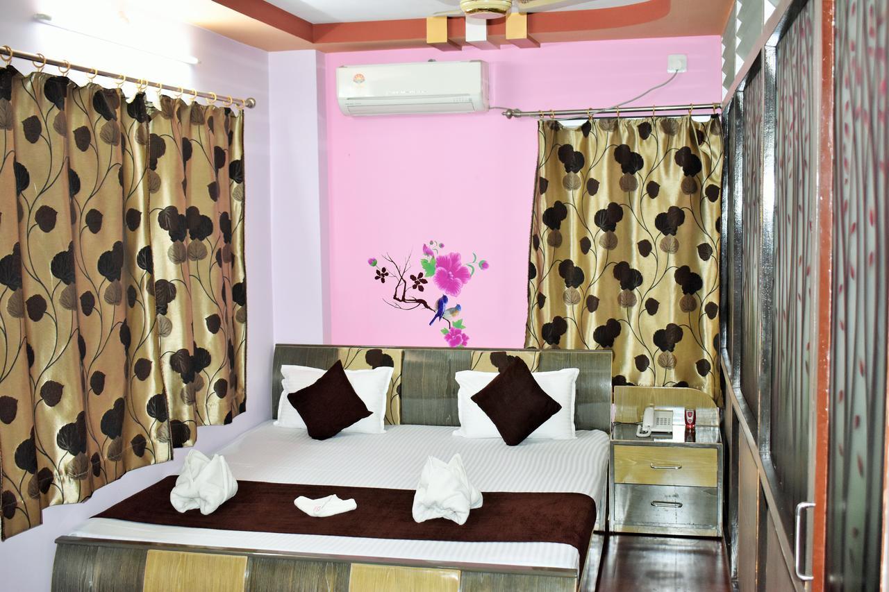 Hotel Debjyoti Siliguri Εξωτερικό φωτογραφία