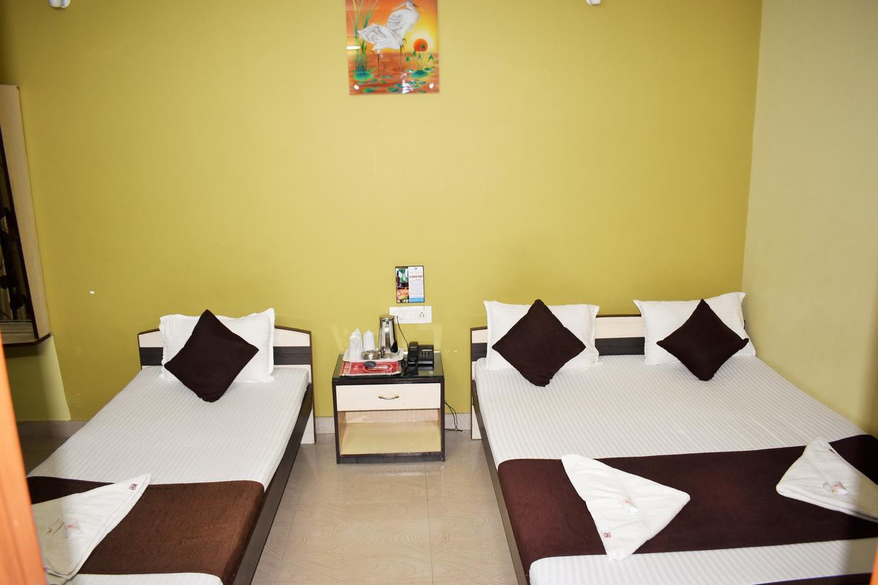Hotel Debjyoti Siliguri Εξωτερικό φωτογραφία